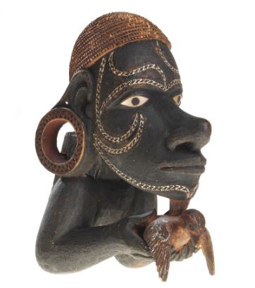 Oceania - Nguzunguzu canoe prow figure (Solomon Islands, (1929)